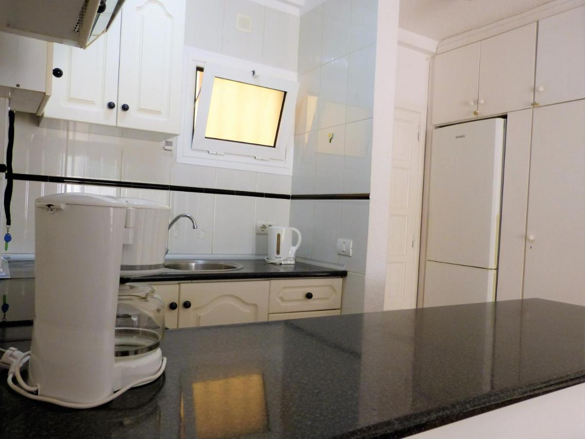 Suncanarias Apartamento Los Angeles Los Cristianos  Εξωτερικό φωτογραφία